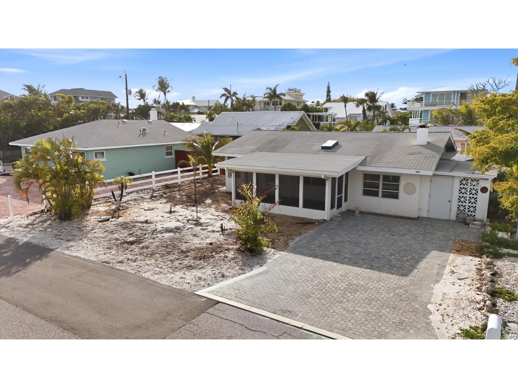 114 78th Street Holmes Beach FL 34217 A4688098 image1