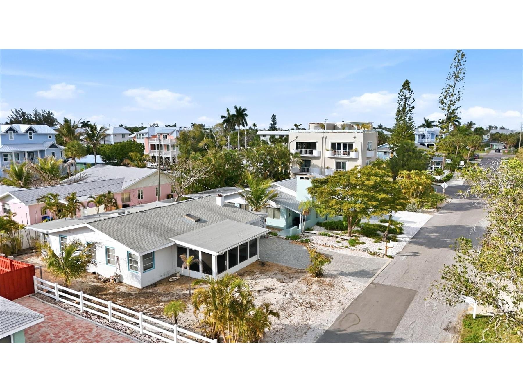 114 78th Street Holmes Beach FL 34217 A4688098 image6