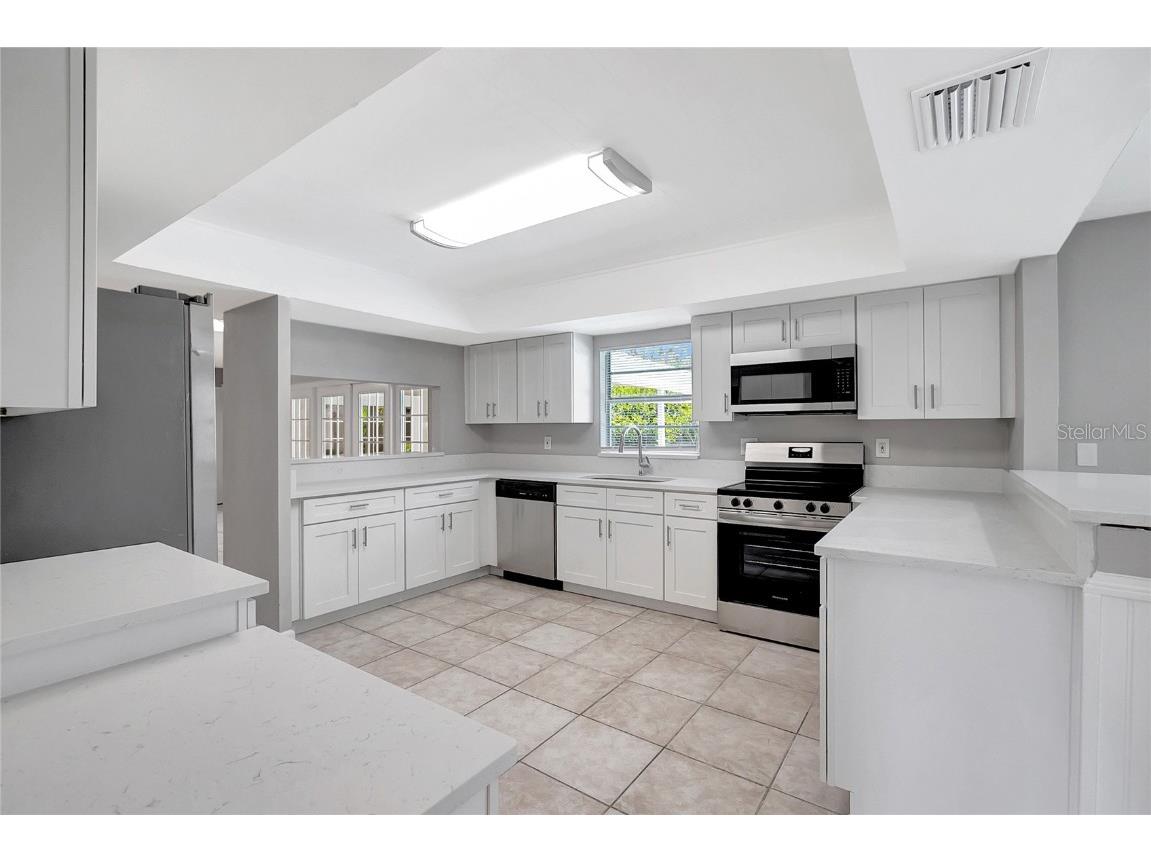 114 Barkfield Street Brandon FL 33511 TB8448489 image15