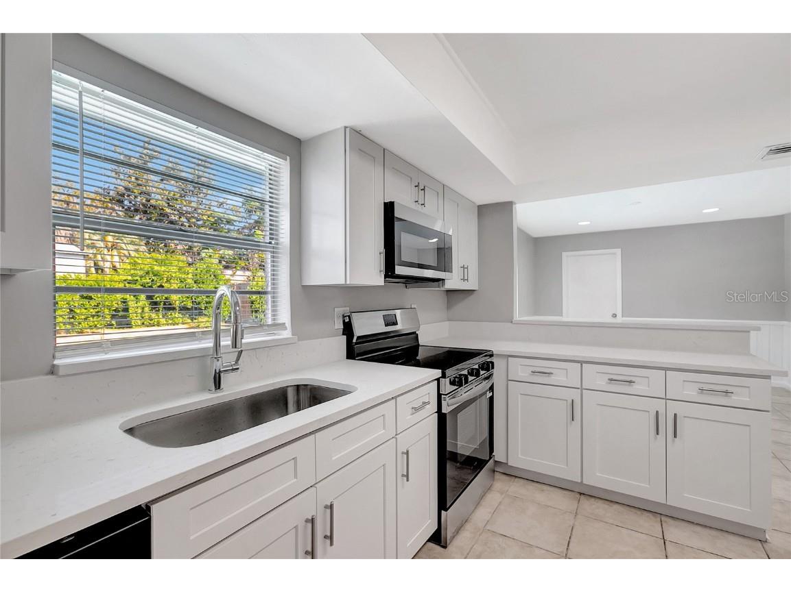 114 Barkfield Street Brandon FL 33511 TB8448489 image18