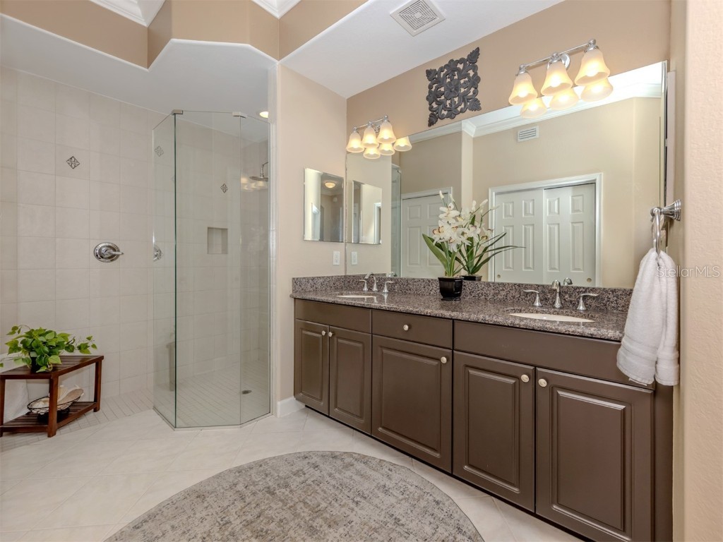 114 Bella Vista Terrace #6B North Venice FL 34275 N6141546 image17