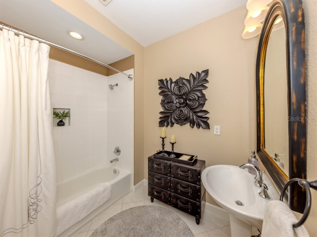 114 Bella Vista Terrace #6B North Venice FL 34275 N6141546 image20