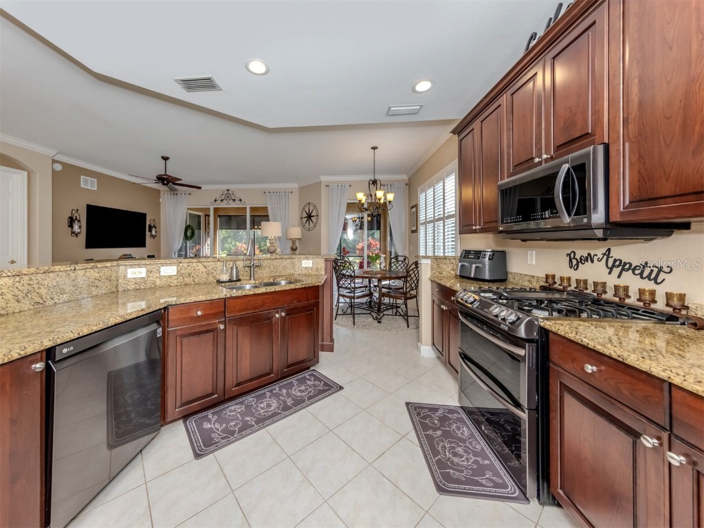 114 Bella Vista Terrace #6B North Venice FL 34275 N6141546 image25