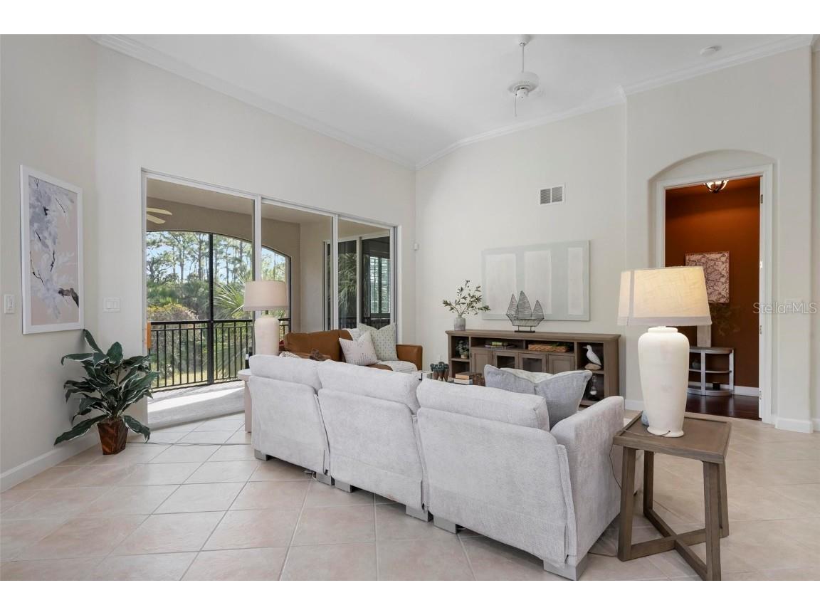 114 Bella Vista Terrace #6C North Venice FL 34275 N6139611 image12