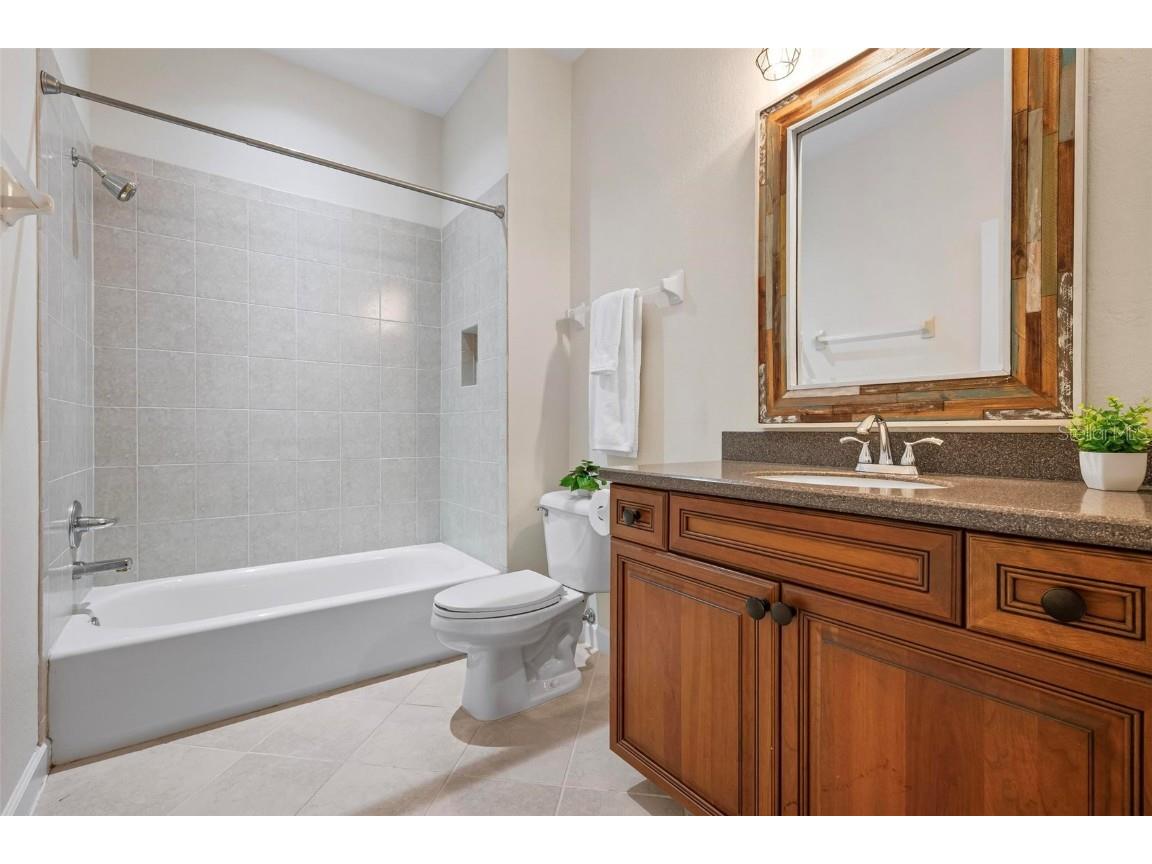 114 Bella Vista Terrace #6C North Venice FL 34275 N6139611 image37