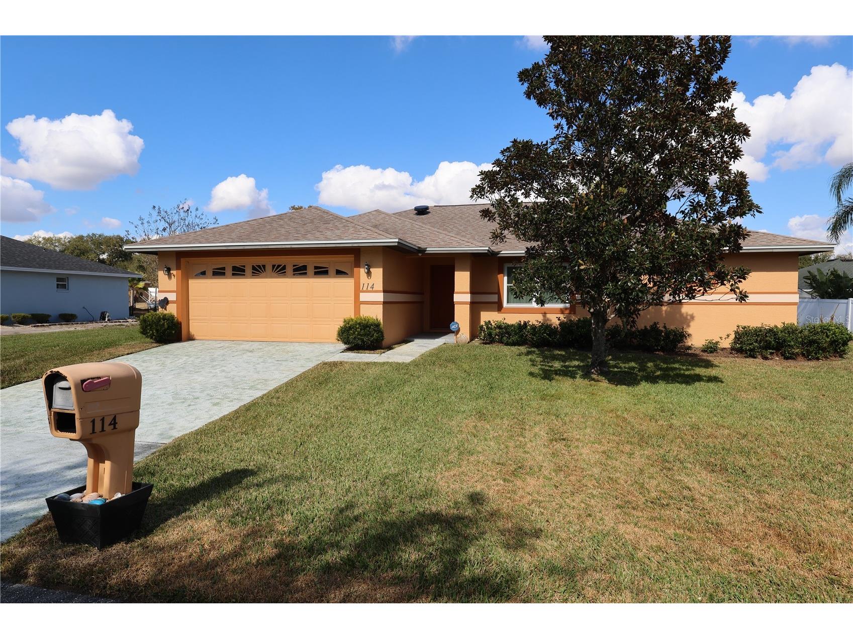 114 Bergen Circle Auburndale FL 33823 L4958709 image1