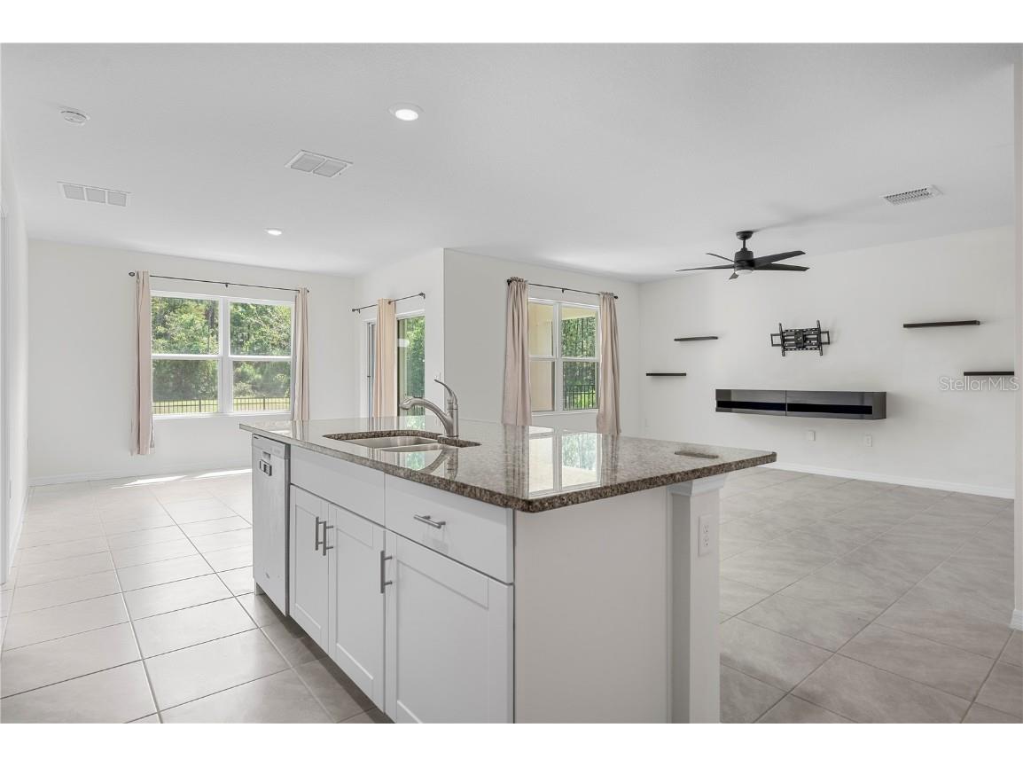 114 Birch Tree Place Daytona Beach FL 32117 V4944834 image7