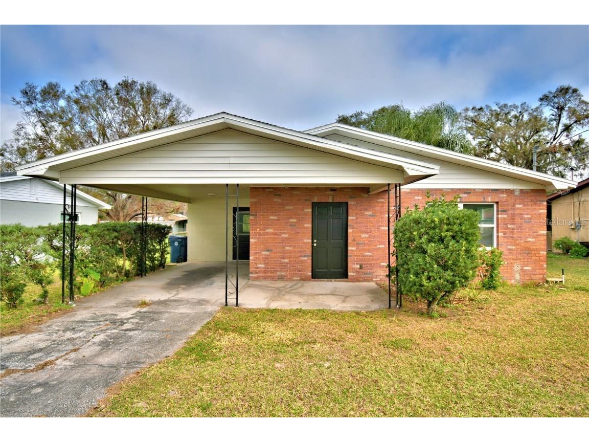 114 Bishop Street Auburndale FL 33823 P4933603 image1