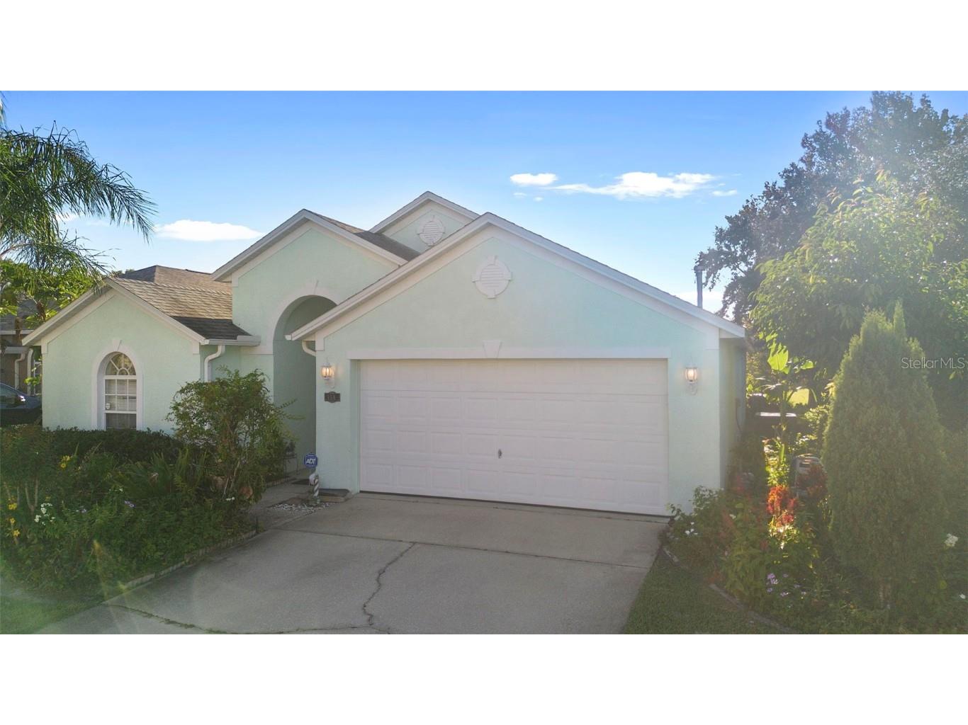 114 Carnival Drive Daytona Beach FL 32124 V4945483 image3