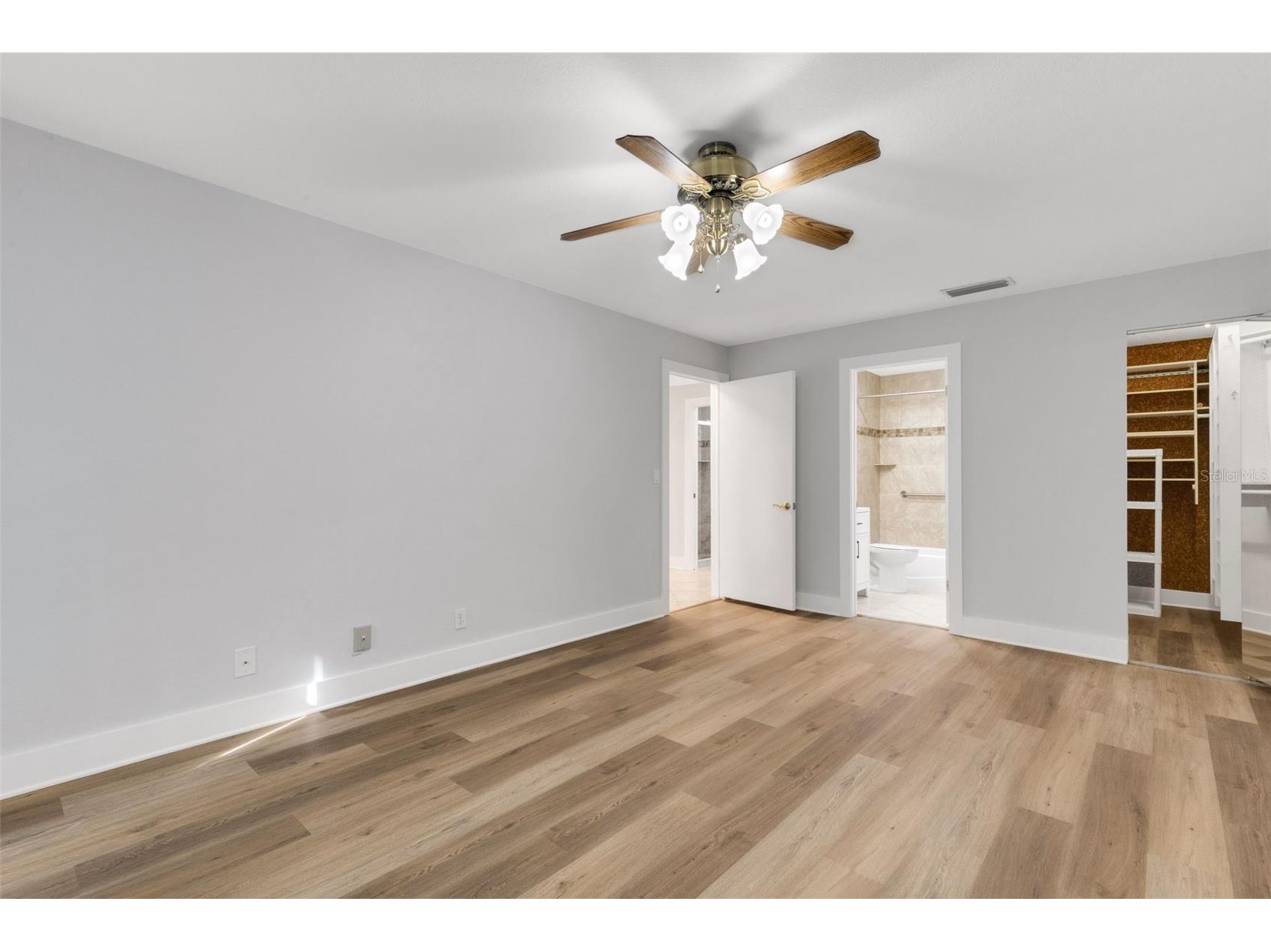 114 Dogwood Circle #114 Seminole FL 33777 TB8455337 image30