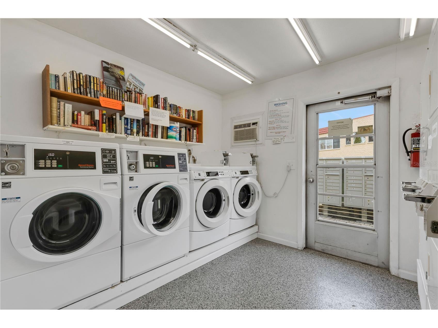 114 Dogwood Circle #114 Seminole FL 33777 TB8455337 image40