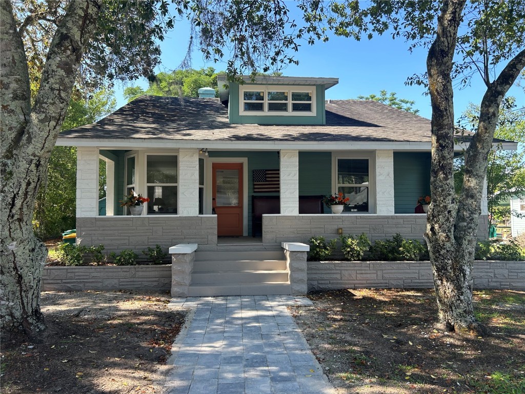 114 E Ward Avenue Eustis FL 32726 O6111885 image1