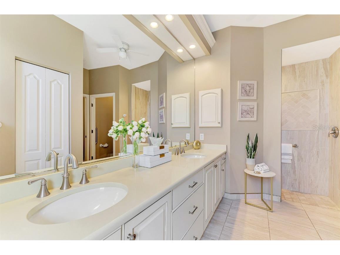 114 Fieldstone Drive Venice FL 34292 A4632939 image42