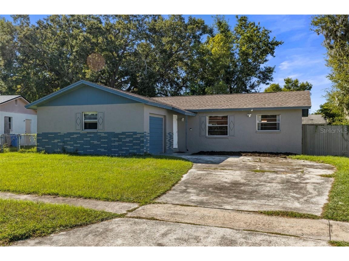 114 Inwood Circle Brandon FL 33510 TB8440836 image1
