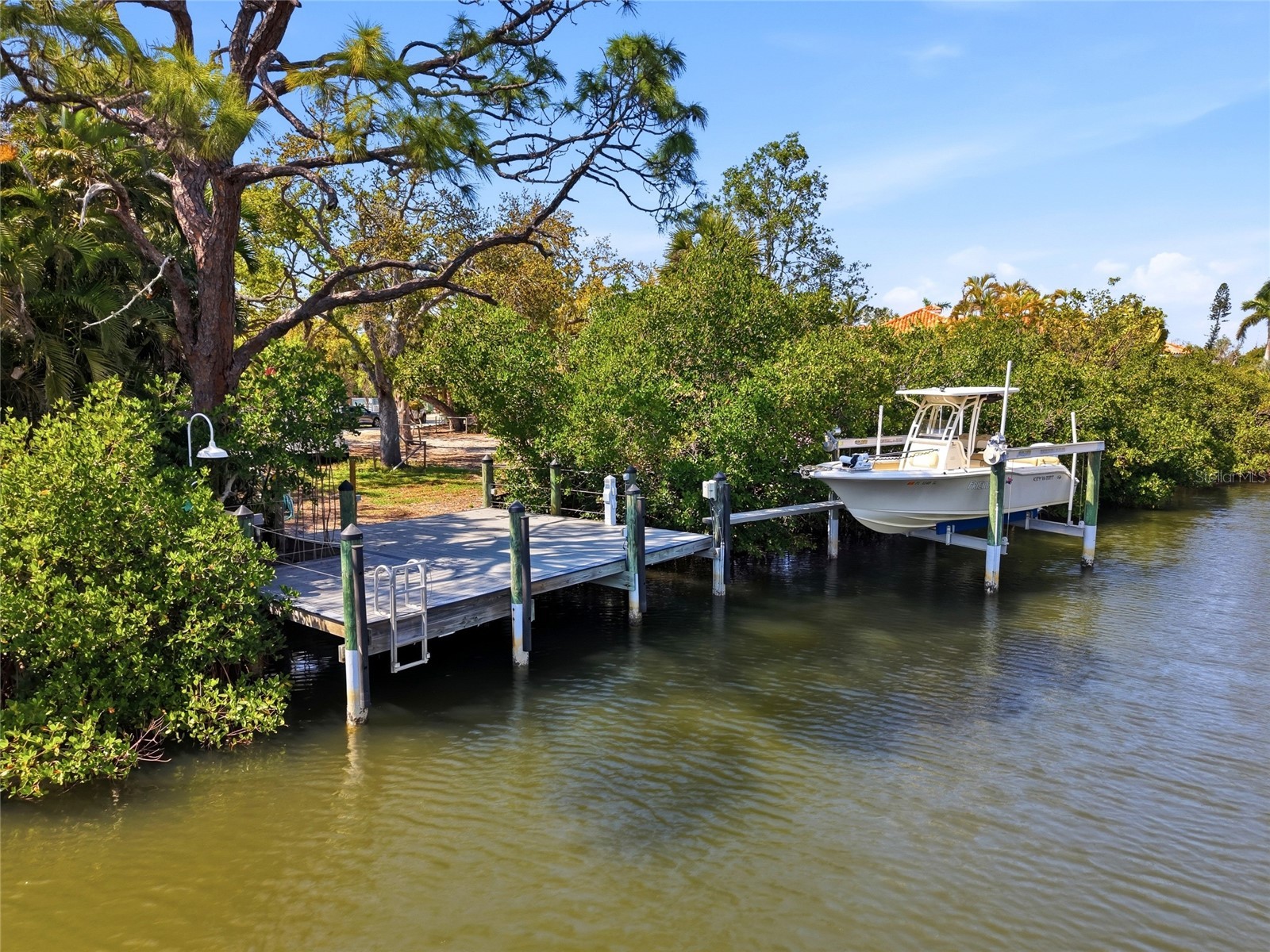 114 Island Circle Sarasota FL 34242 - SALTWATER CANAL TB8487309 image7
