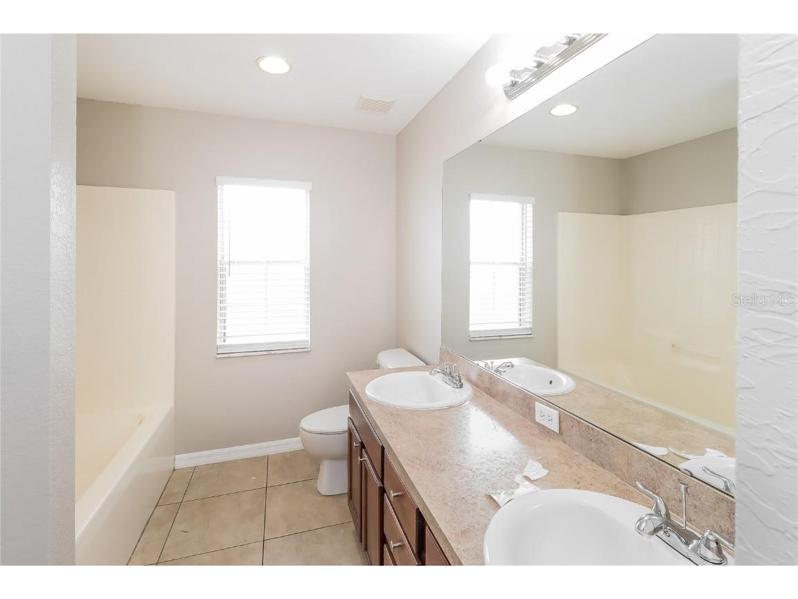 114 Majestic Gardens Court Winter Haven FL 33880 TB8452834 image7