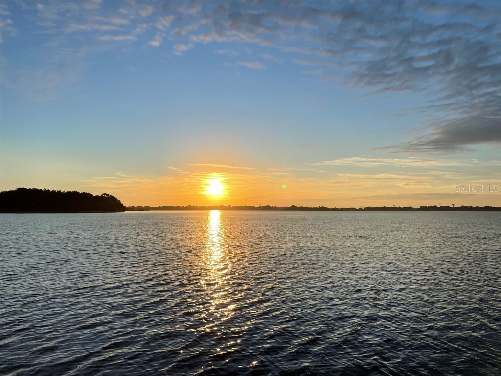 114 N Dixie Drive Frostproof FL 33843 - CLINCH LAKE K4901409 image1