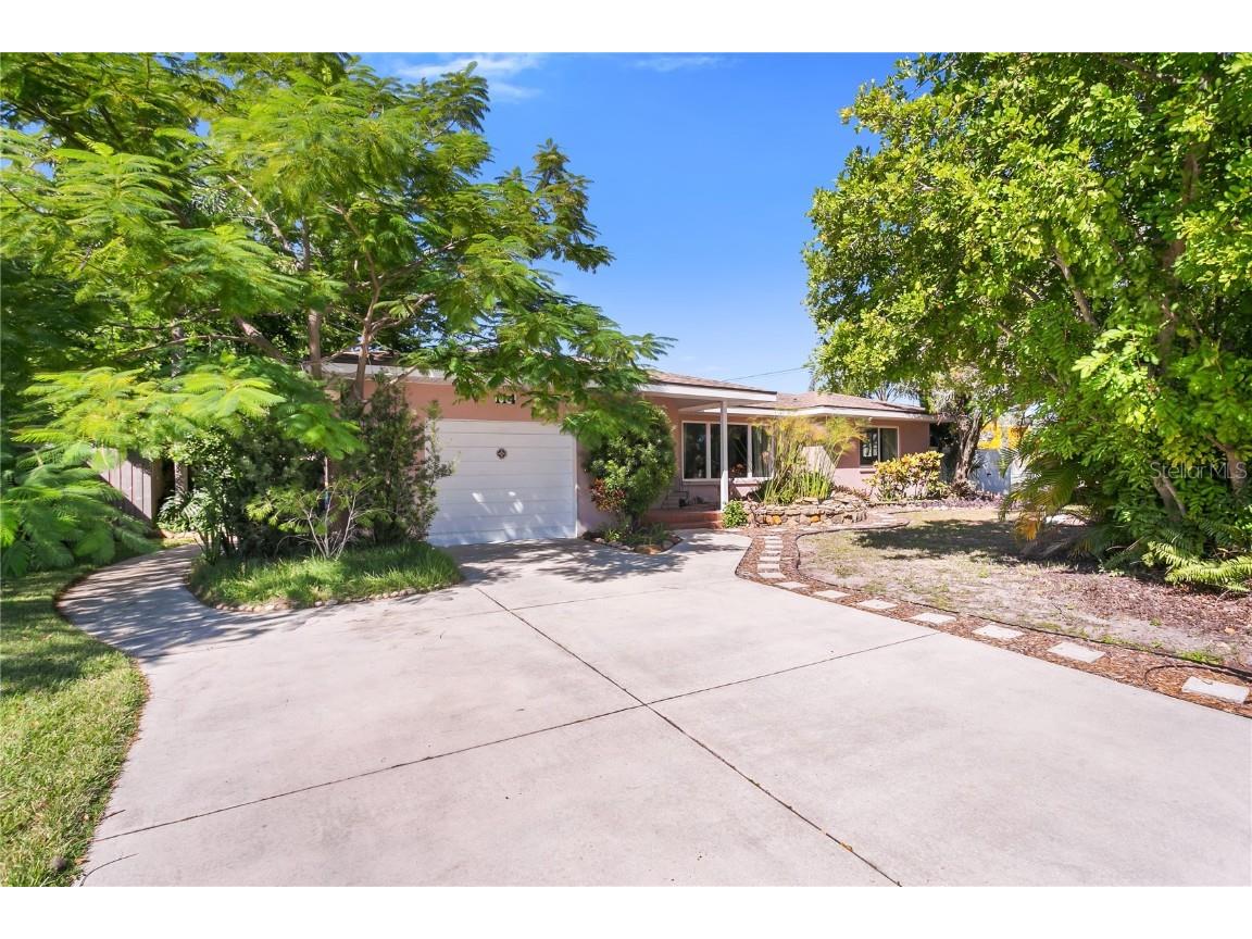 114 N Mars Avenue Clearwater FL 33755 U8218741 image1