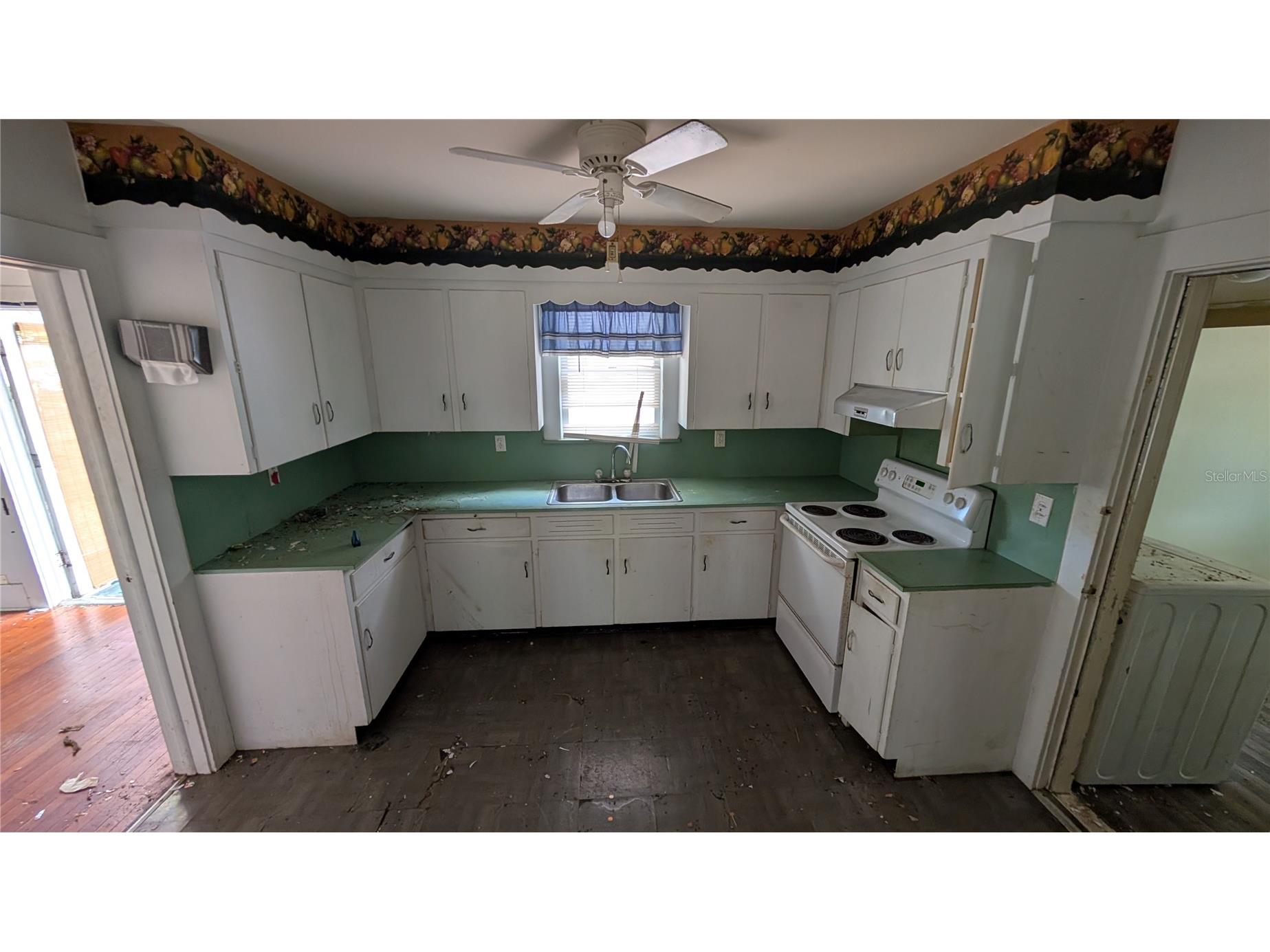 114 S Bungalow Park Avenue Tampa FL 33609 TB8491887 image23
