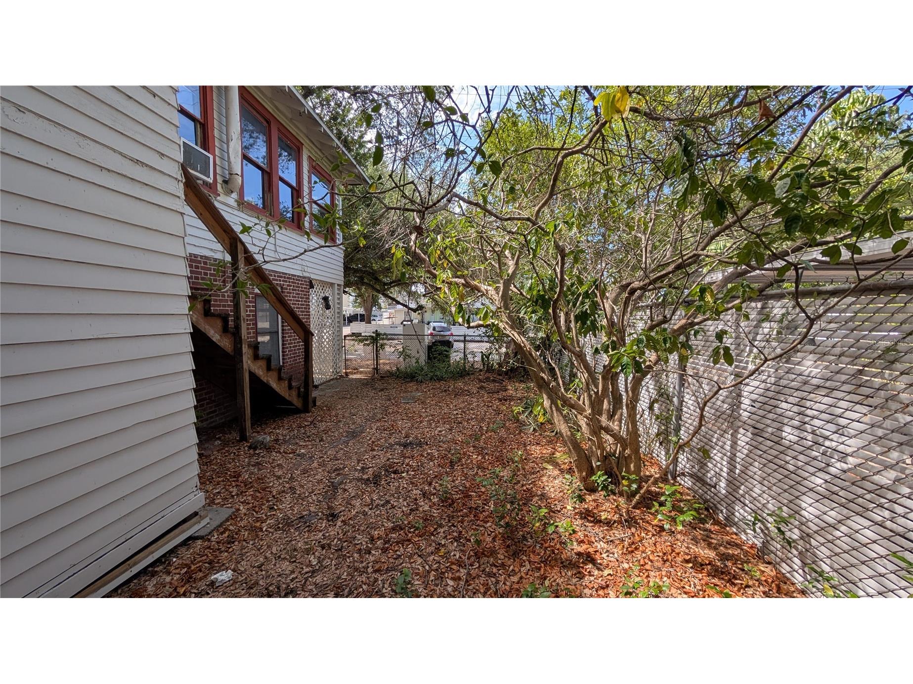 114 S Bungalow Park Avenue Tampa FL 33609 TB8491887 image96
