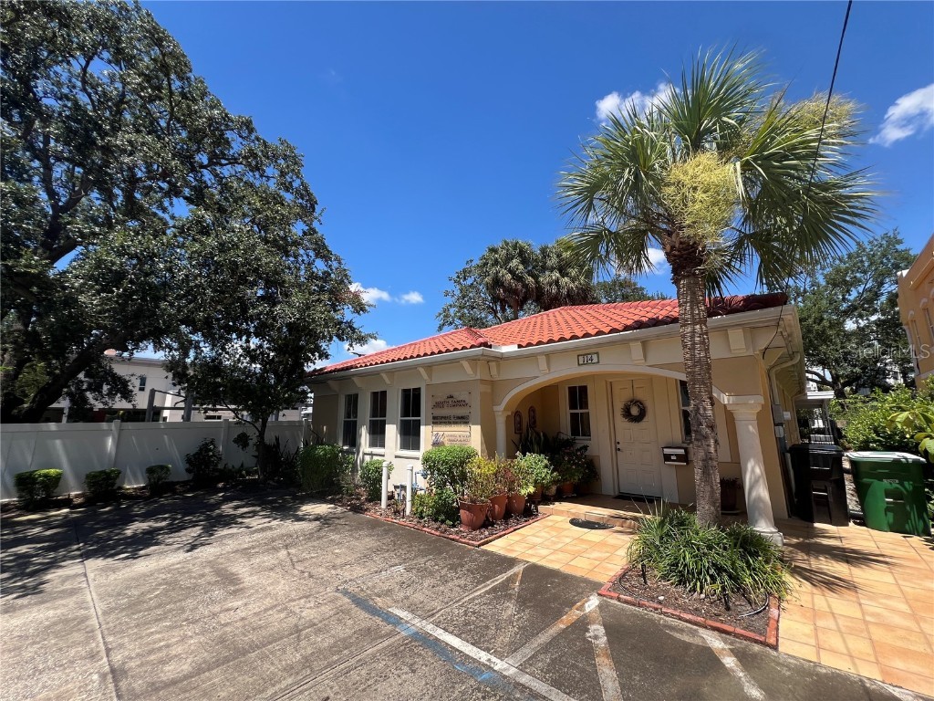 114 S Fremont Avenue Tampa FL 33606 TB8412153 image2