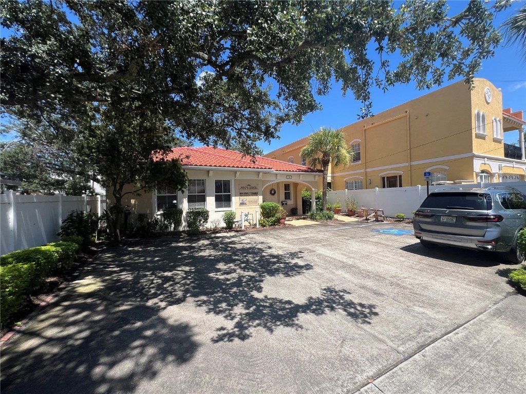 114 S Fremont Avenue Tampa FL 33606 TB8412153 image4