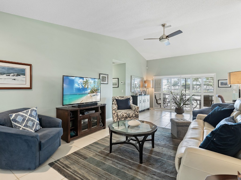 114 Southampton Place N #237 Venice FL 34293 N6139046 image3
