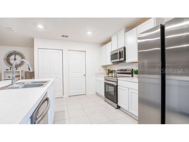 114 Tulip Lane Poinciana FL 34759 O6295965 image4