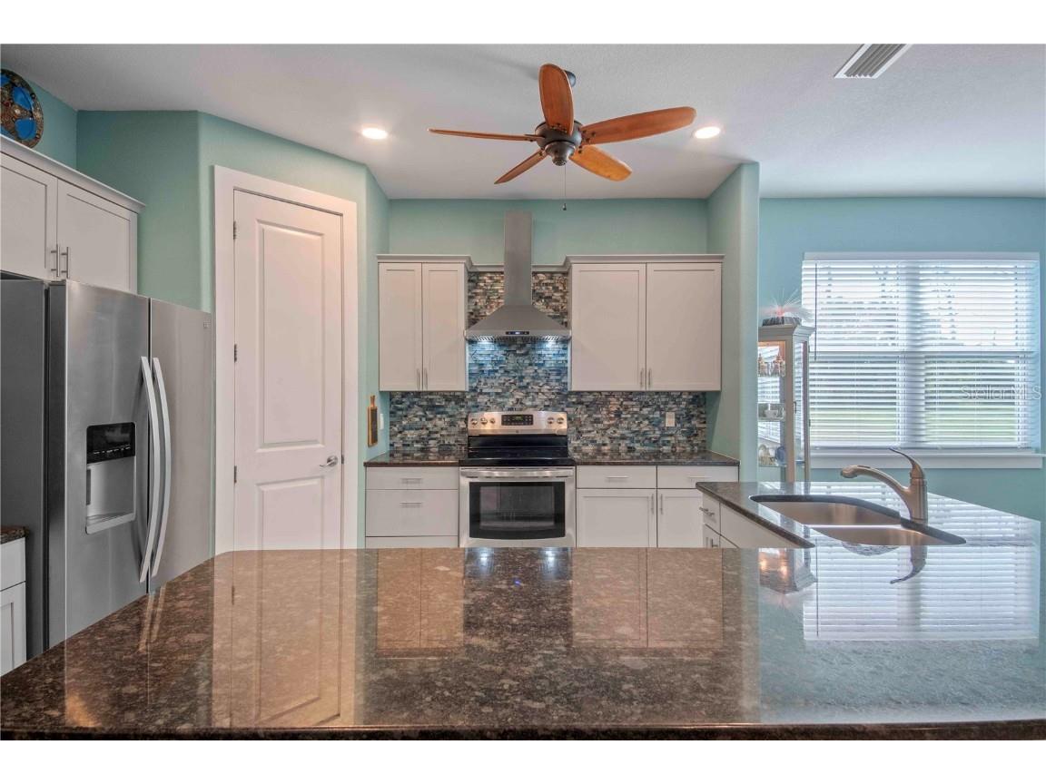 114 Venice Road Rotonda West FL 33947 C7513123 image27