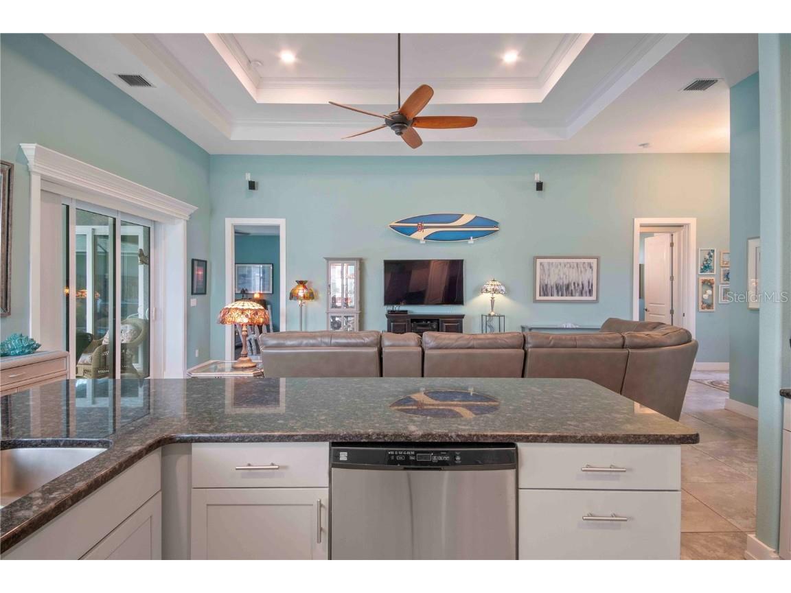 114 Venice Road Rotonda West FL 33947 C7513123 image32