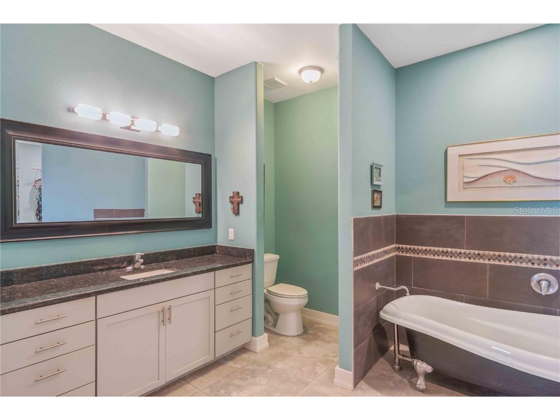 114 Venice Road Rotonda West FL 33947 C7513123 image65