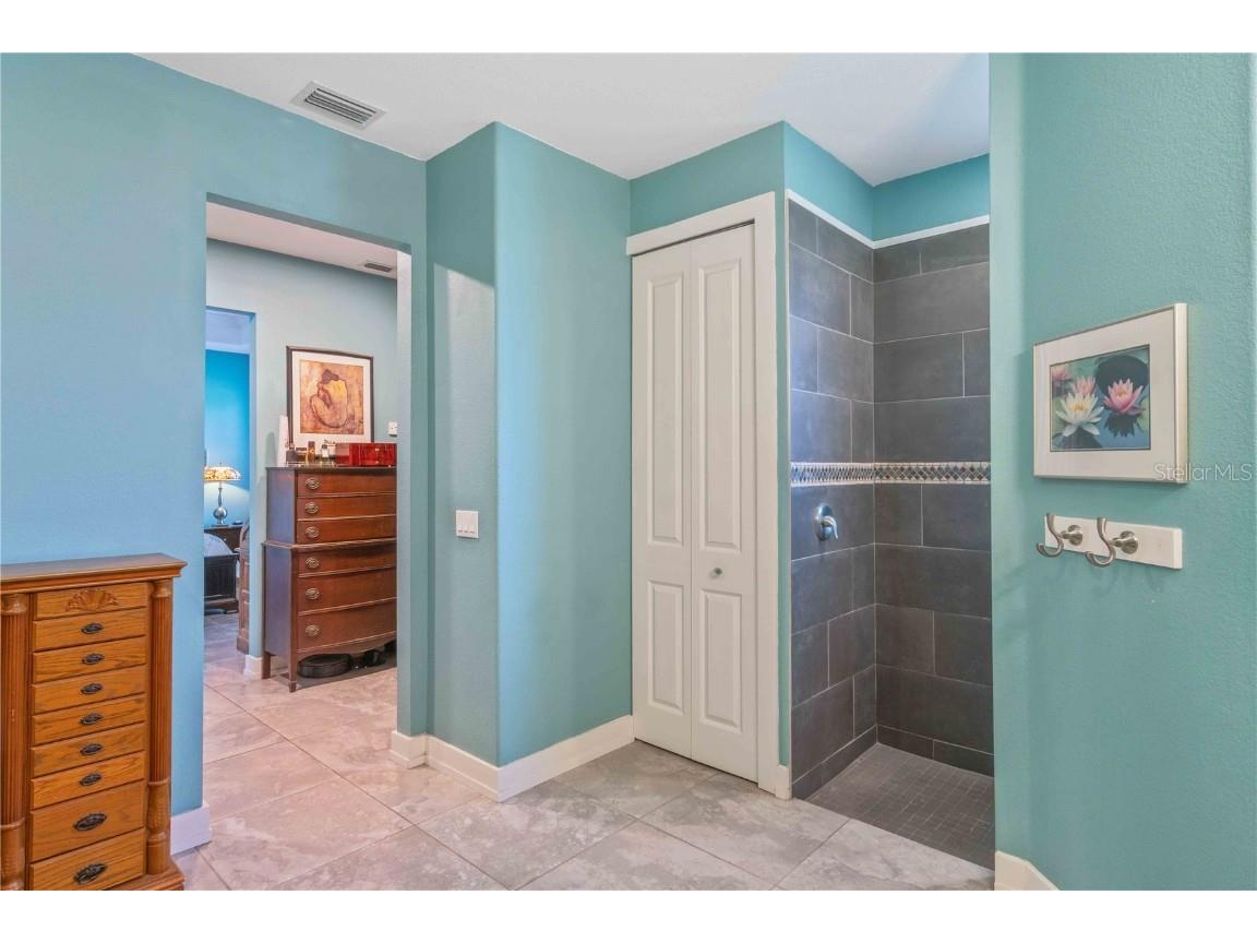 114 Venice Road Rotonda West FL 33947 C7513123 image70