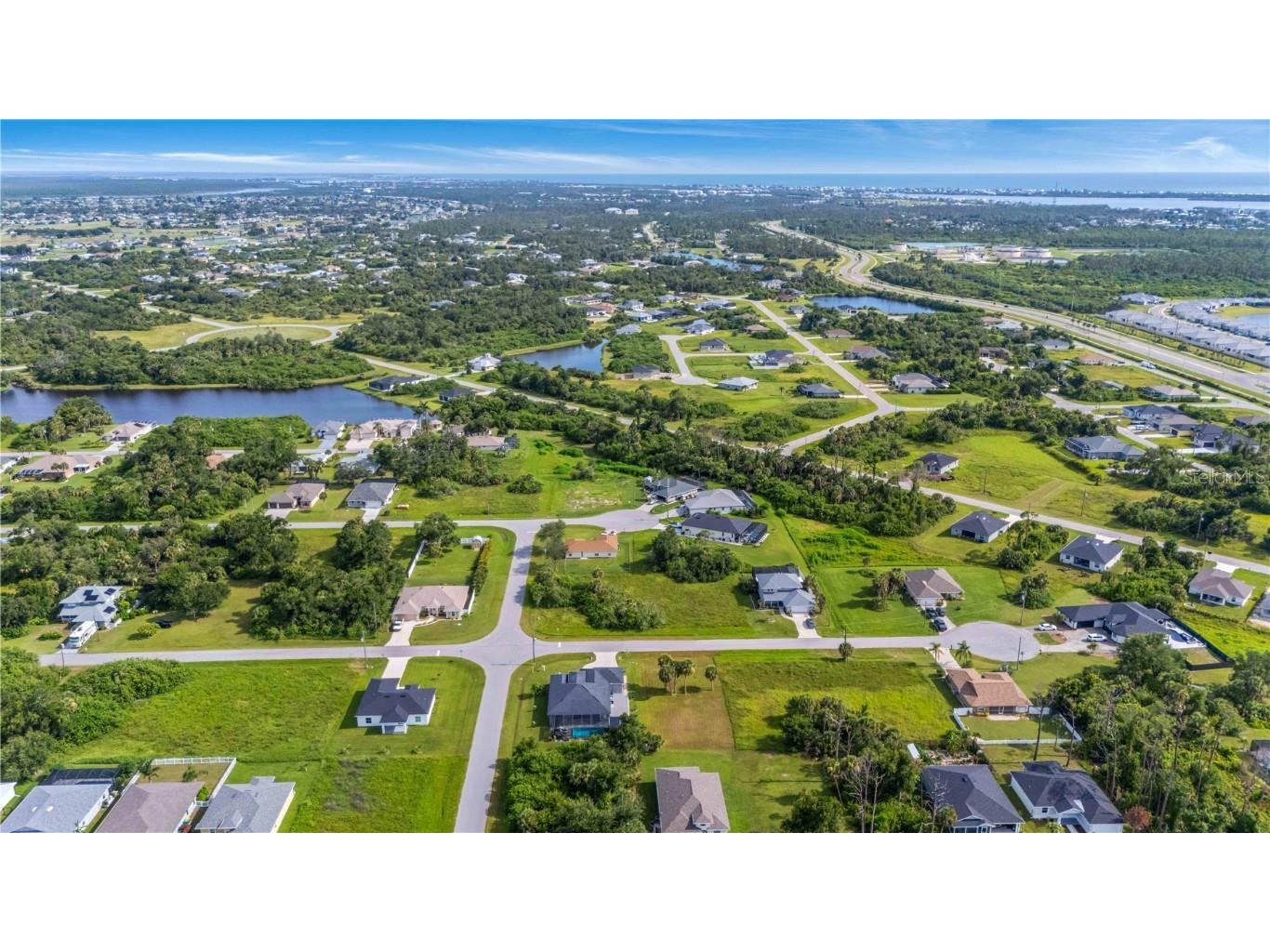 114 Venice Road Rotonda West FL 33947 C7513123 image86