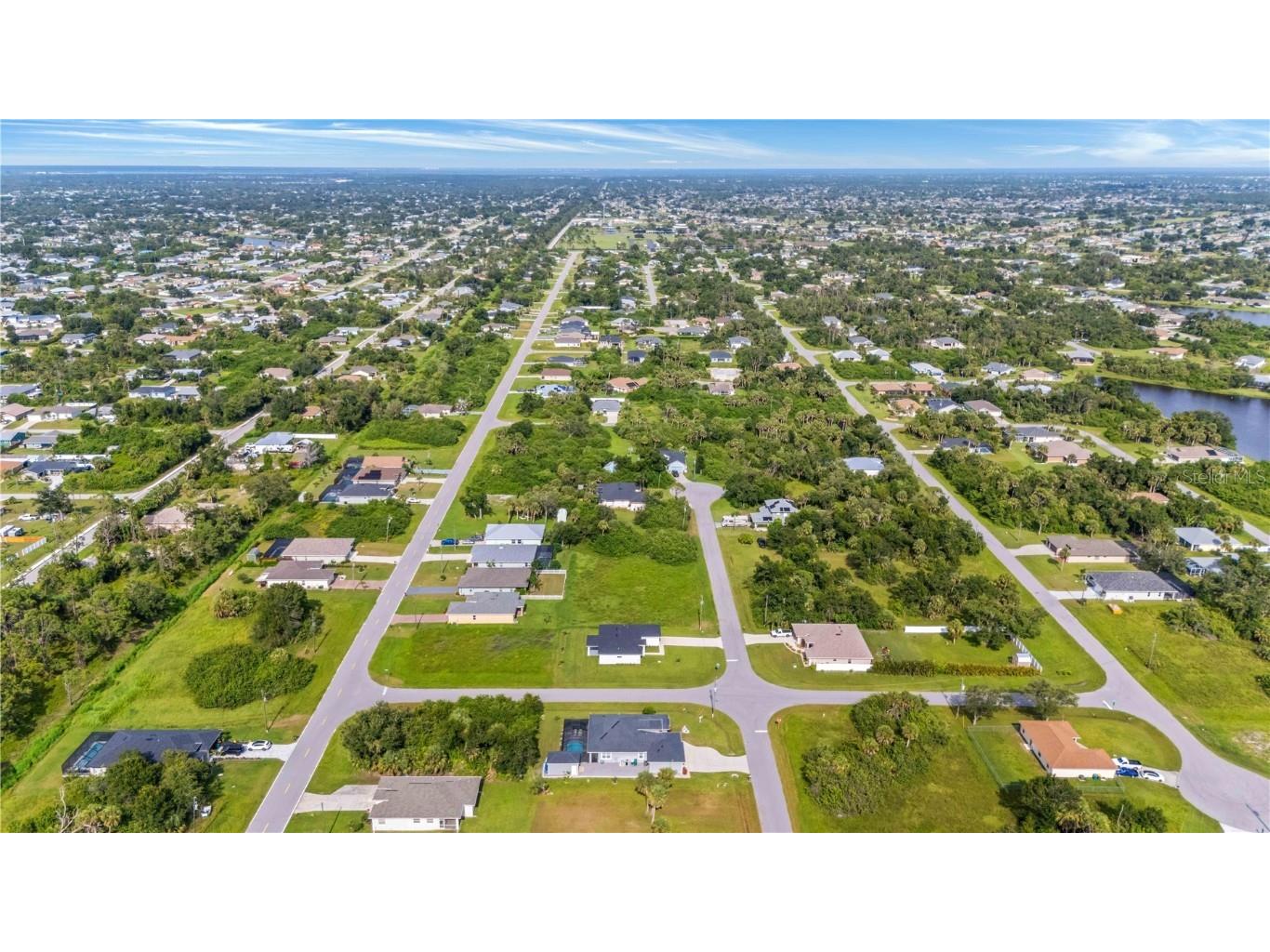 114 Venice Road Rotonda West FL 33947 C7513123 image88