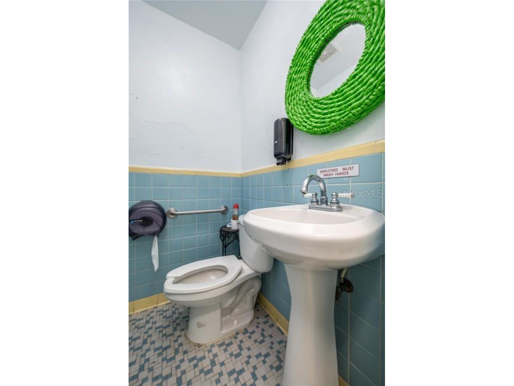 114 W Central Avenue Lake Wales FL 33853 P4936164 image22