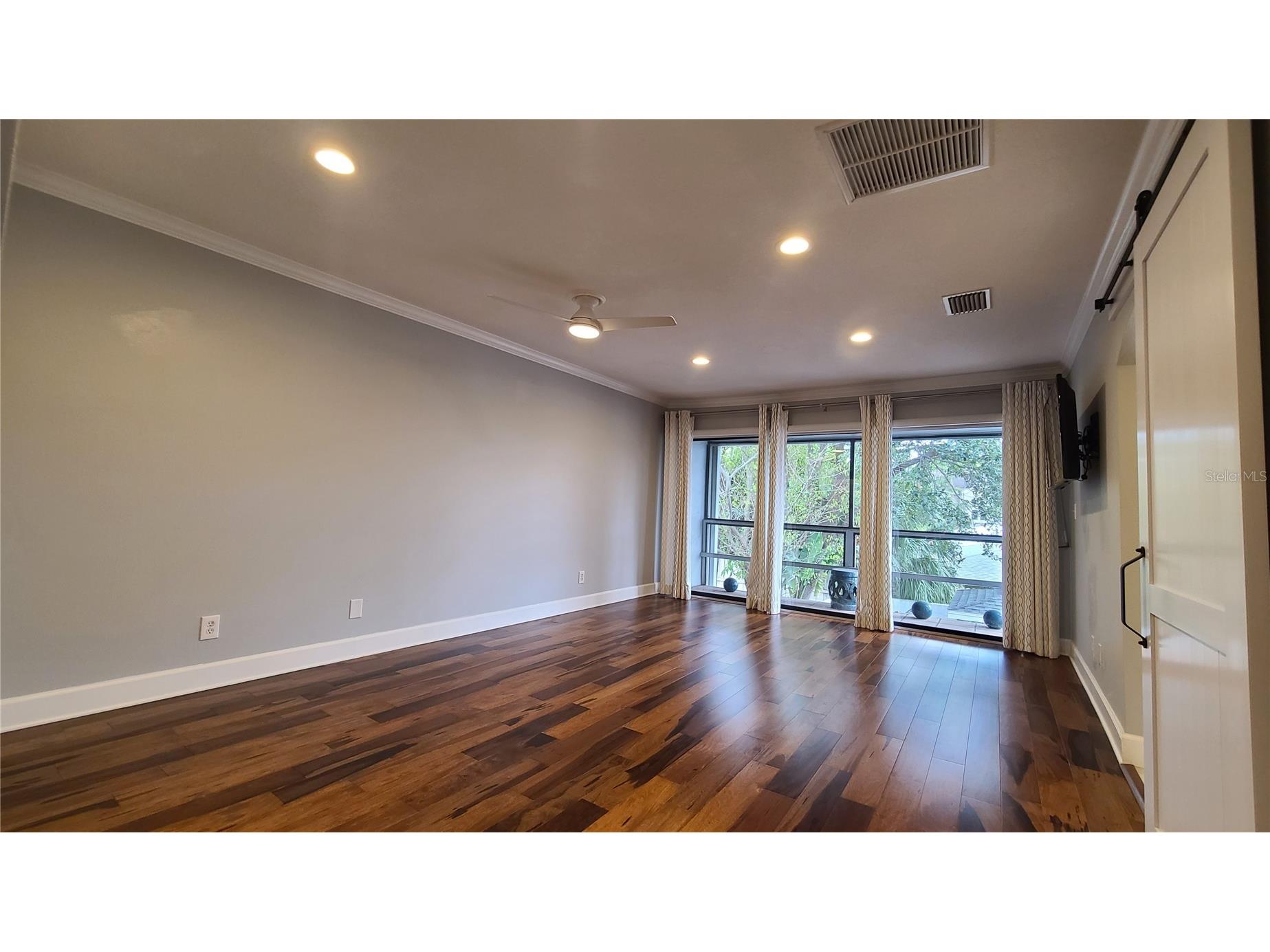 114 W Targa Court Tampa FL 33606 TB8469641 image25