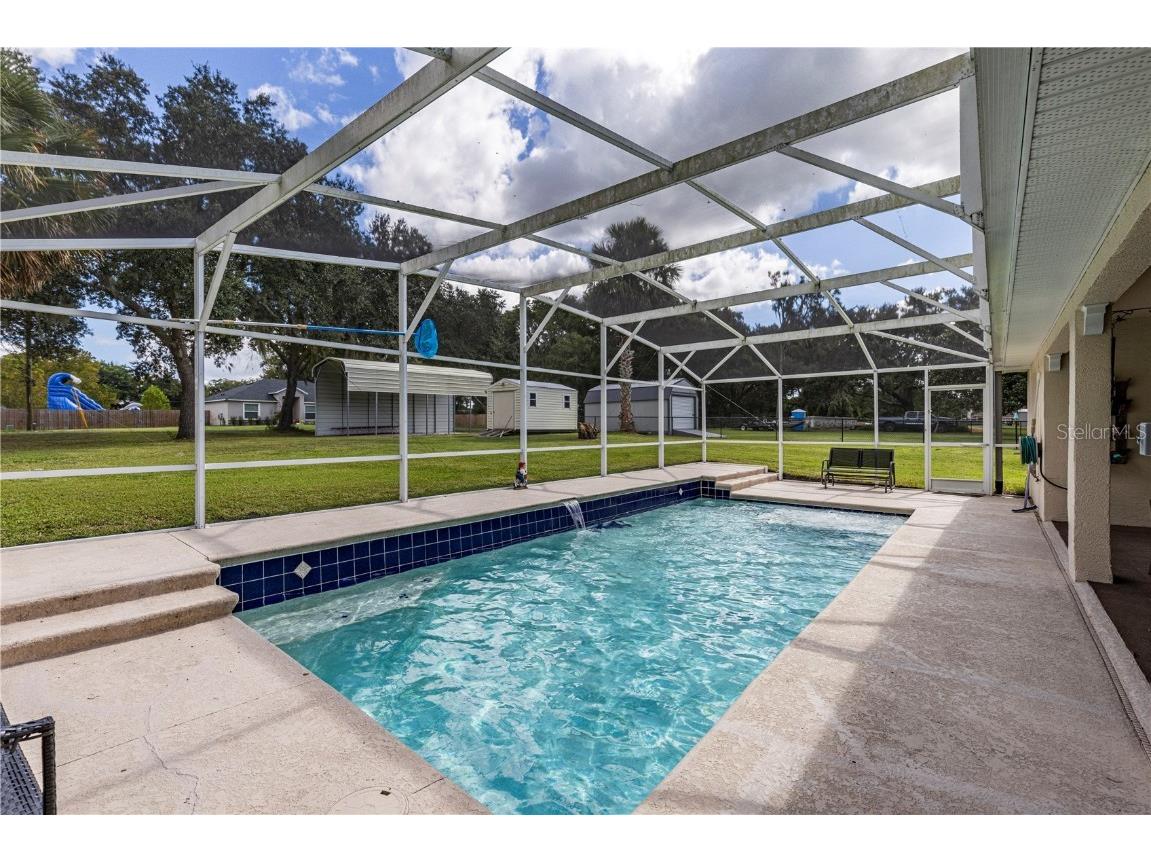 114 Wingfield Drive Umatilla FL 32784 - LAKE ELLA G5103435 image2