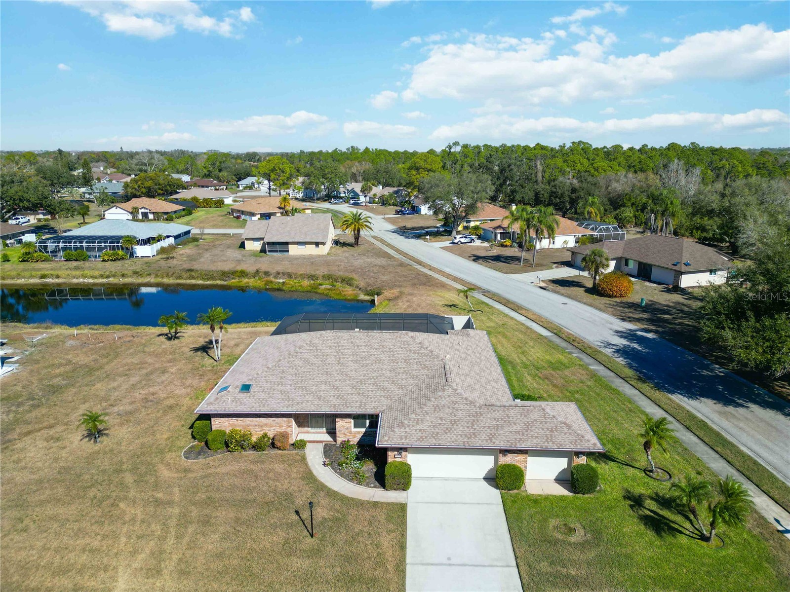 114 Woodingham Drive Venice FL 34292 N6142359 image1