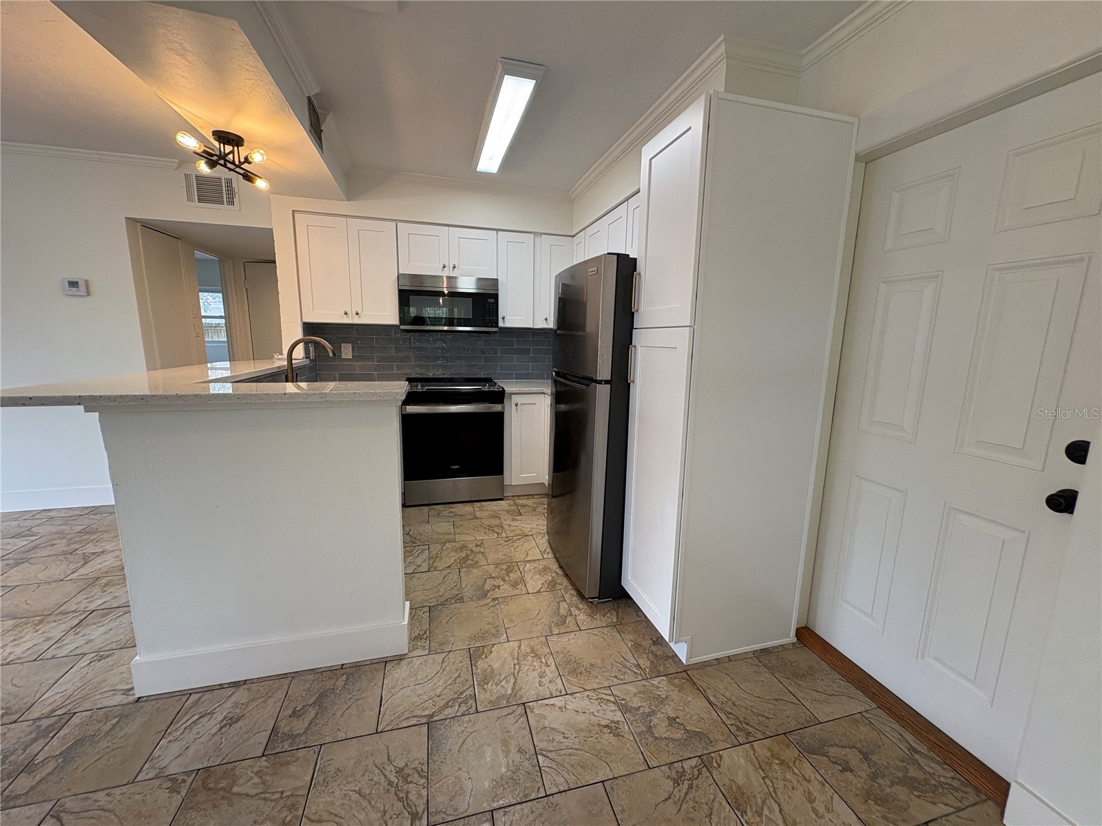 1140 3rd Street N Safety Harbor FL 34695 TB8503571 image4