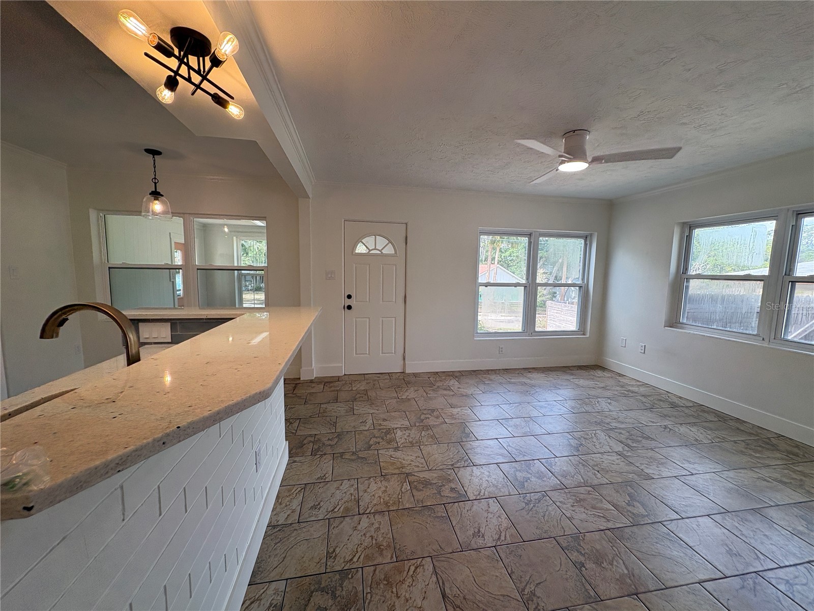 1140 3rd Street N Safety Harbor FL 34695 TB8503571 image5