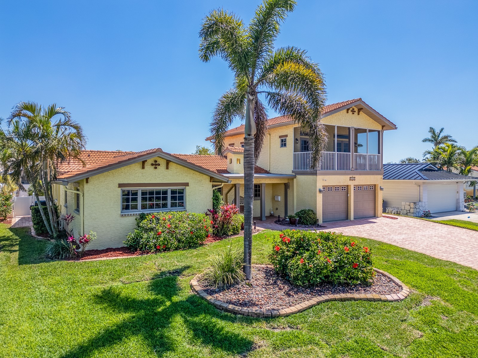 1140 81st Street S Saint Petersburg FL 33707 TB8461856 image2