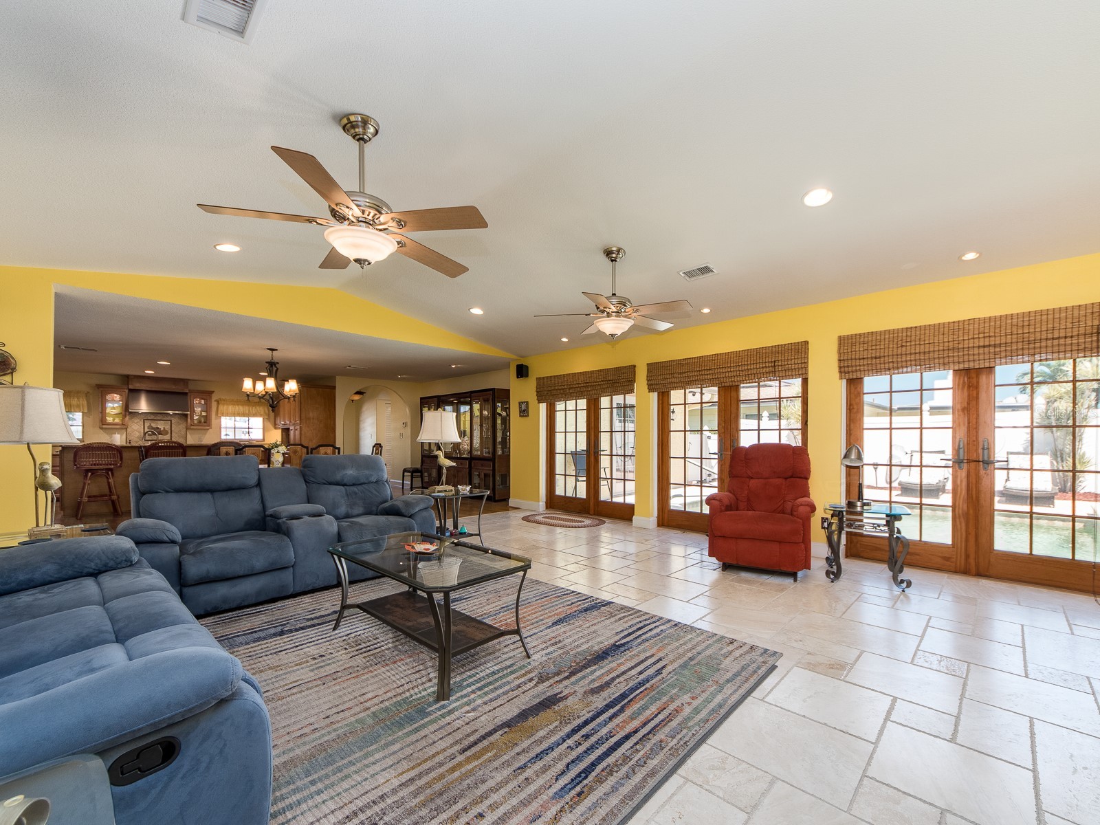 1140 81st Street S Saint Petersburg FL 33707 TB8461856 image25