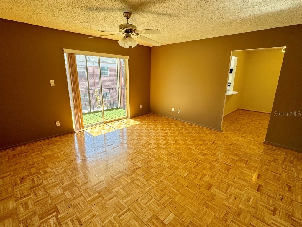 1140 84th Avenue N #D Saint Petersburg FL 33702 A4676161 image2