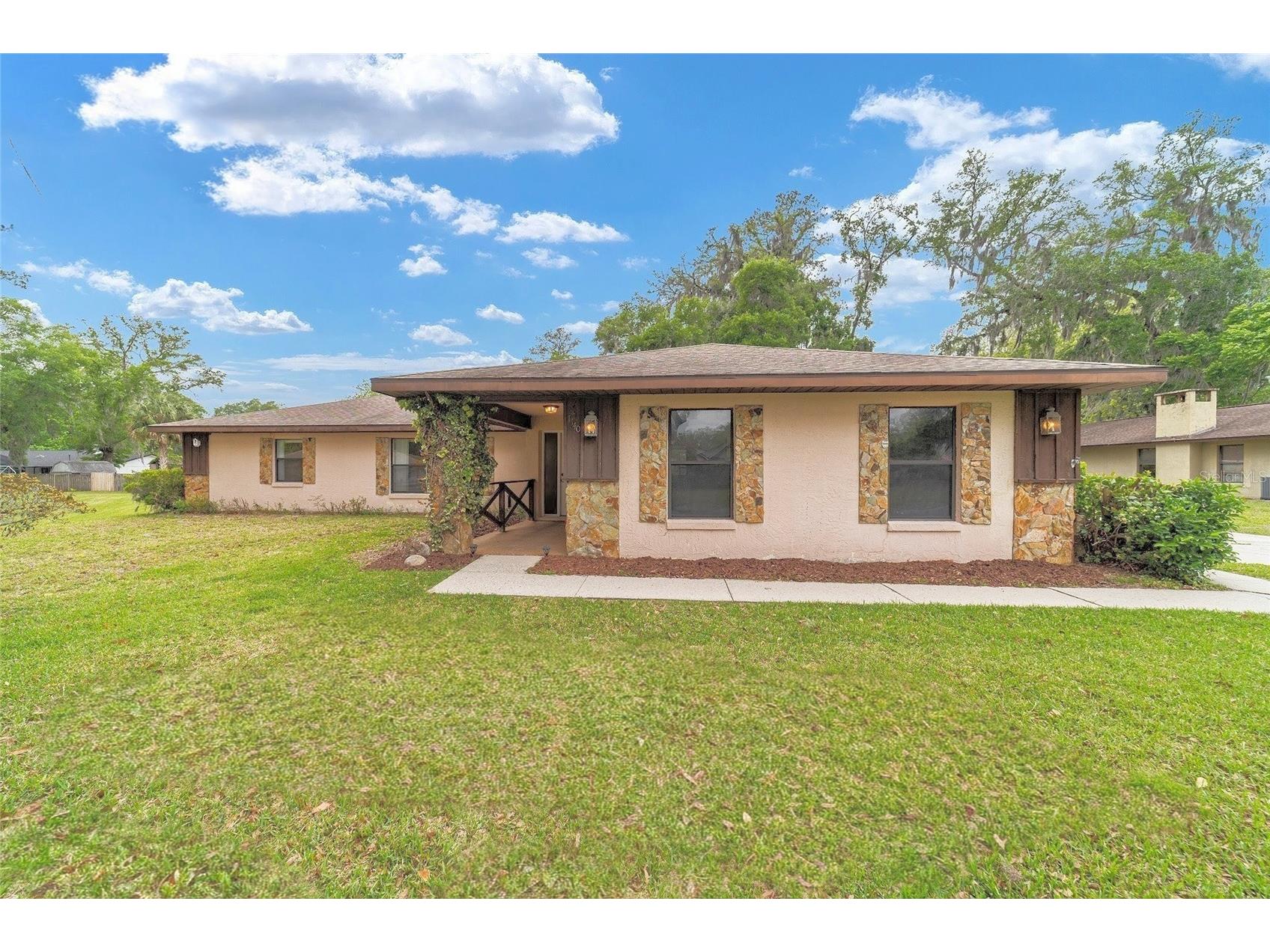 1140 NE 20th Avenue Ocala FL 34470 OM722351 image58