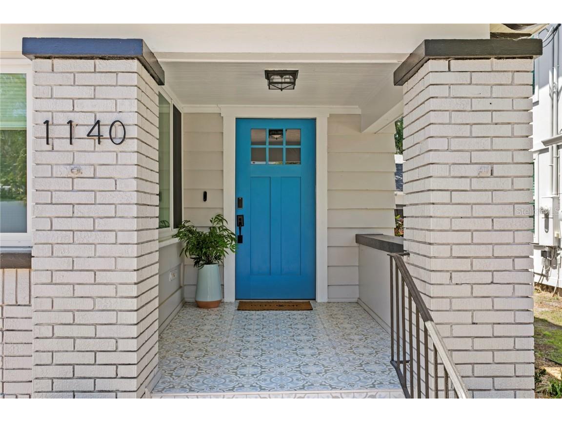1140 Oak Street NE Saint Petersburg FL 33701 A4651320 image2