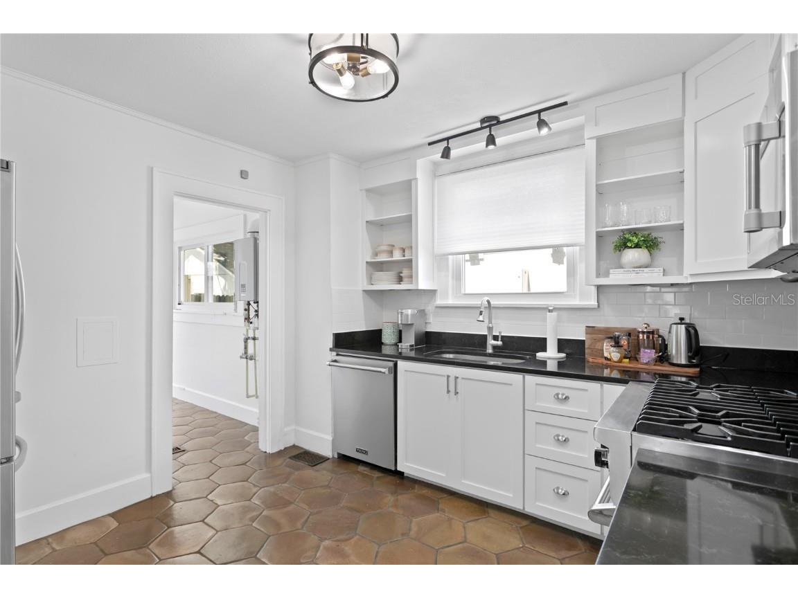 1140 Oak Street NE Saint Petersburg FL 33701 A4651320 image21