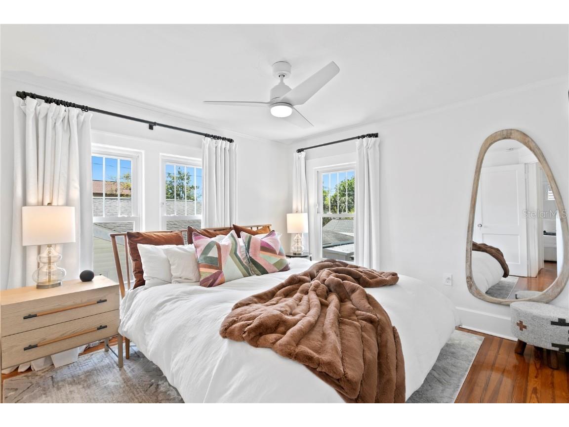 1140 Oak Street NE Saint Petersburg FL 33701 A4651320 image35