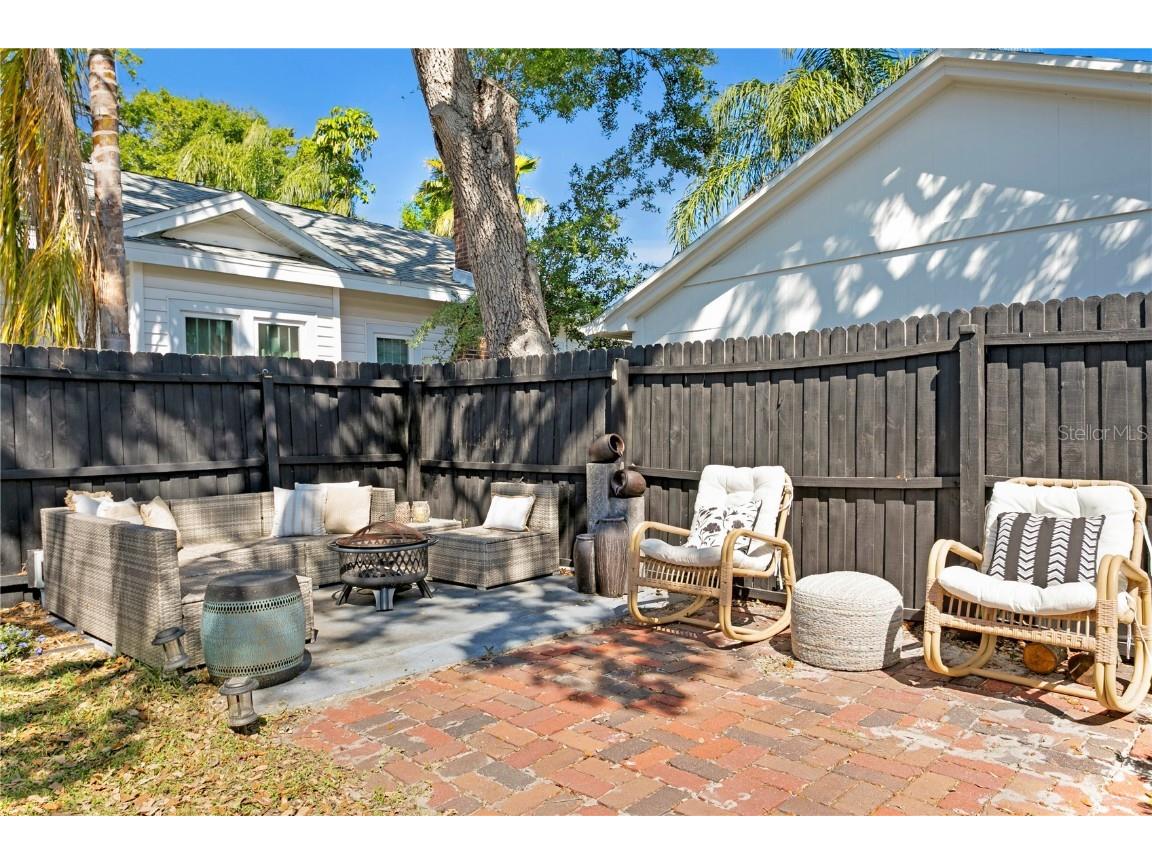 1140 Oak Street NE Saint Petersburg FL 33701 A4651320 image50