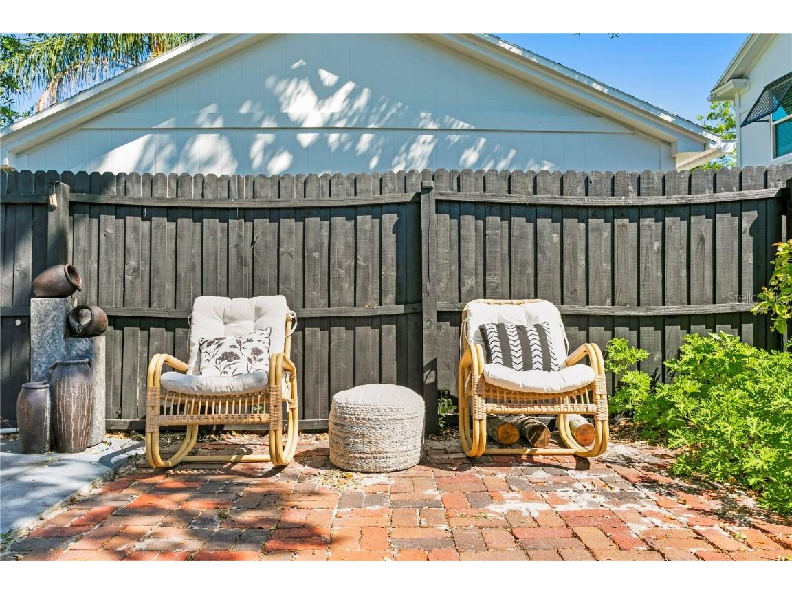 1140 Oak Street NE Saint Petersburg FL 33701 A4651320 image51