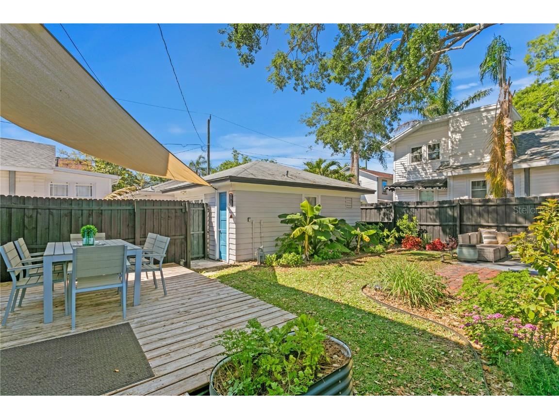 1140 Oak Street NE Saint Petersburg FL 33701 A4651320 image56